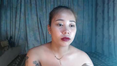 Snapshot of naughtyhotsexyjean chatting on 2, 6, 2026 miss jean online show from 2, 6, 2026