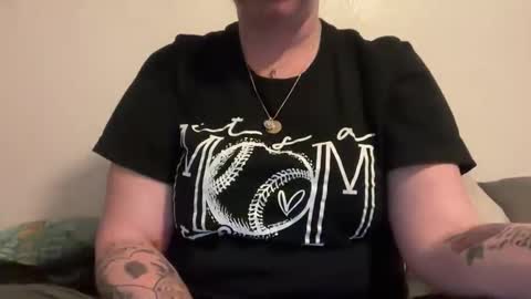 naughtylilkittten online show from 25, 2, 2026