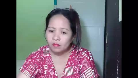 Snapshot of naughtymom26 chatting on 11, 10, 2025 naughtymom26 online show from 11, 10, 2025