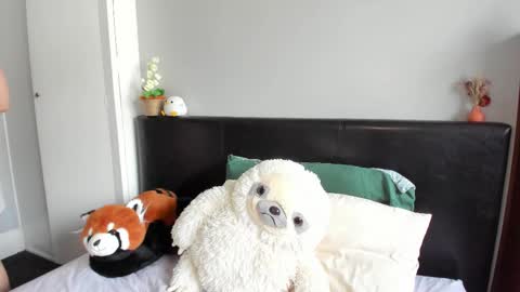 Gigi Chu  online show from 21, 2, 2026