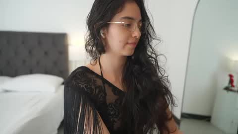 Naughty Samm online show from 5, 5, 2026