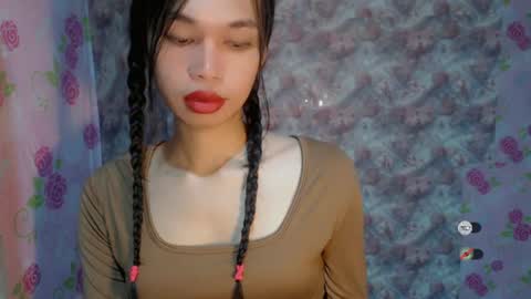 Snapshot of naughtysunshinepinay chatting on 25, 6, 2026 Celine online show from 25, 6, 2026