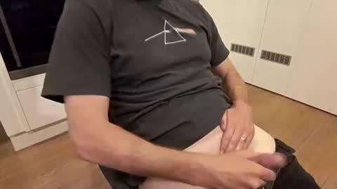 Snapshot of naughtyxdaddy chatting on 11, 10, 2025 James online show from 11, 10, 2025