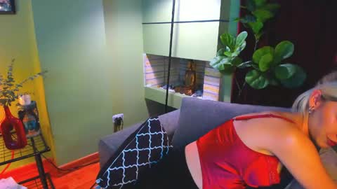 Mila aka Dominika - Nov 20 Birthday show  Onlyfans Naugthymila online show from 21, 4, 2026