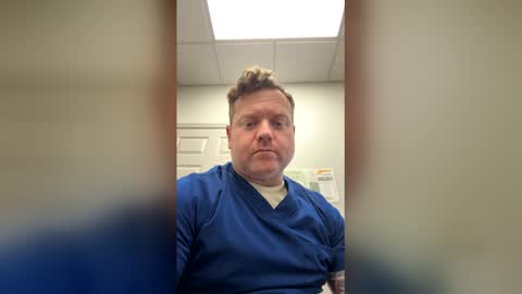 Snapshot of navyman34 chatting on 21, 5, 2026 navyman34 online show from 21, 5, 2026