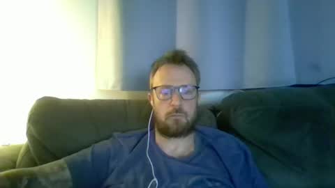 Snapshot of nawtydom1977 chatting on 5, 2, 2026 nawtydom1977 online show from 5, 2, 2026