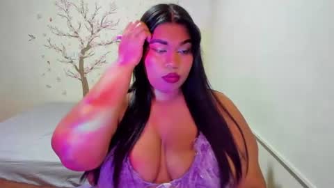 Snapshot of nayara_hinny chatting on 15, 6, 2026 nayara_hinny online show from 15, 6, 2026