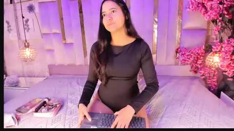 Nayarak online show from 6, 7, 2026