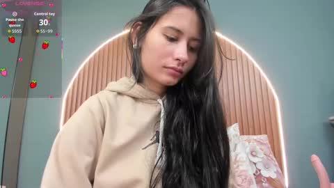 Naye  online show from 15, 10, 2025