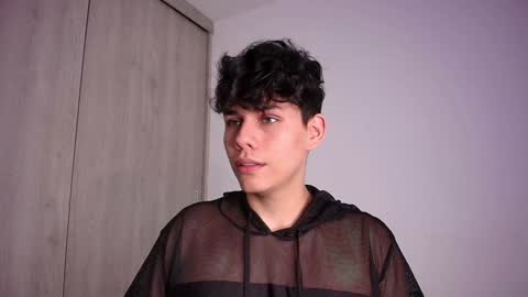 Snapshot of nayton_and_lex chatting on 6, 1, 2025 Naytoon online show from 6, 1, 2025