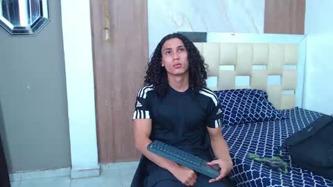 NAZPER online show from 17, 4, 2026