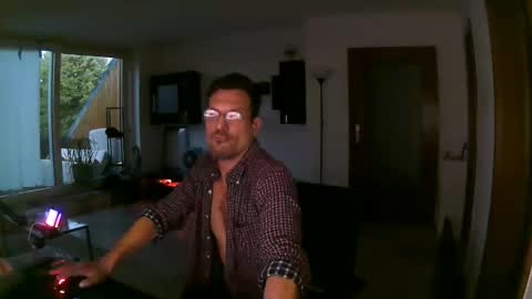 Sebastian online show from 27, 5, 2026