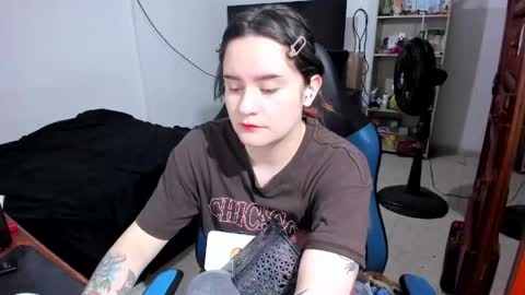 Geek Nicole    im Neeko UwU online show from 3, 6, 2026