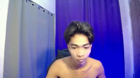 neil_asian69 online show from 19, 2, 2026