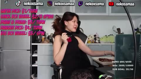 Snapshot of nekoxwaifu chatting on 30, 4, 2026 nekoxwaifu online show from 30, 4, 2026