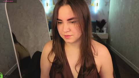 nelie_evans online show from 4, 6, 2026