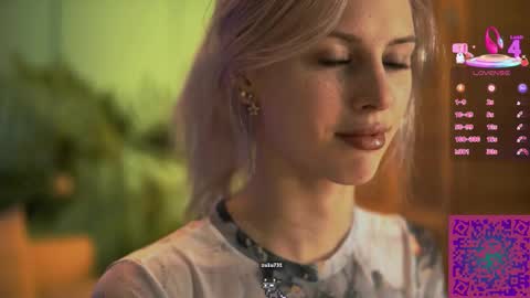 Snapshot of nelly_carroll chatting on 17, 9, 2025 I am Nelly3 online show from 17, 9, 2025