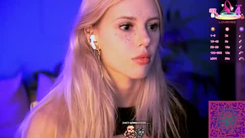 Snapshot of nelly_carroll chatting on 20, 9, 2025 I am Nelly3 online show from 20, 9, 2025