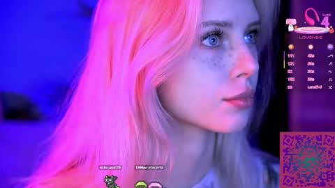 Snapshot of nelly_carroll chatting on 22, 9, 2025 I am Nelly3 online show from 22, 9, 2025