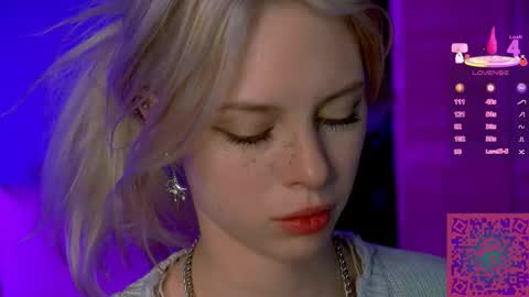 Snapshot of nelly_carroll chatting on 8, 10, 2025 I am Nelly3 online show from 8, 10, 2025