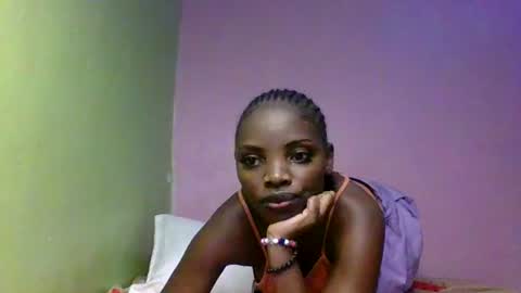 Snapshot of nelly_ebony5 chatting on 24, 6, 2026 nelly_ebony5 online show from 24, 6, 2026