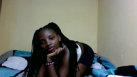 Snapshot of nelly_ebony5 chatting on 16, 7, 2026 nelly_ebony5 online show from 16, 7, 2026