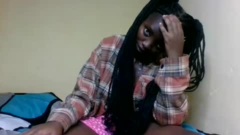 Snapshot of nelly_ebony5 chatting on 17, 7, 2026 nelly_ebony5 online show from 17, 7, 2026