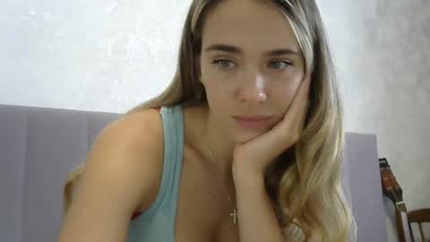 nelly_fortu online show from 26, 9, 2025