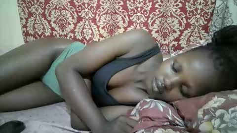 Snapshot of nelly_love001 chatting on 11, 5, 2026 Nasty lover online show from 11, 5, 2026