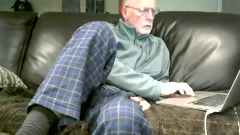 Snapshot of neman4u2c chatting on 15, 11, 2025 Jack online show from 15, 11, 2025