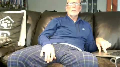 Snapshot of neman4u2c chatting on 24, 11, 2025 Jack online show from 24, 11, 2025