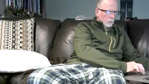 Snapshot of neman4u2c chatting on 18, 12, 2025 Jack online show from 18, 12, 2025