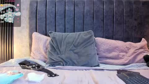 Snapshot of nemesis_castel chatting on 13, 2, 2025 Nemesis online show from 13, 2, 2025