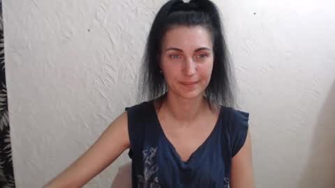 Nensy online show from 2, 4, 2026