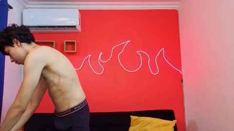 Snapshot of neo_twink chatting on 13, 1, 2026 just Daniel online show from 13, 1, 2026