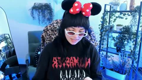 Snapshot of neogeisha28 chatting on 27, 4, 2026 Neo Geisha online show from 27, 4, 2026