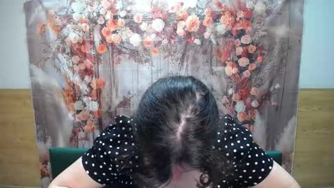 Snapshot of neonilalisova chatting on 2, 2, 2026 NeonilaLisova online show from 2, 2, 2026