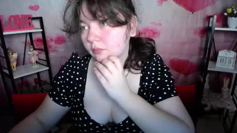 Snapshot of neonilalisova chatting on 6, 2, 2026 NeonilaLisova online show from 6, 2, 2026