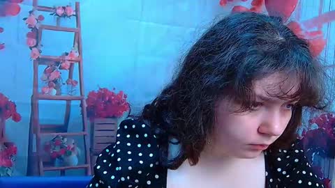 Snapshot of neonilalisova chatting on 15, 2, 2026 NeonilaLisova online show from 15, 2, 2026