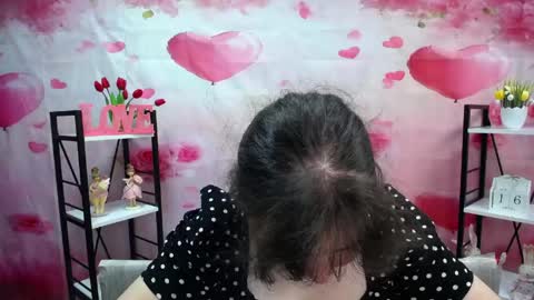 Snapshot of neonilalisova chatting on 16, 4, 2026 NeonilaLisova online show from 16, 4, 2026