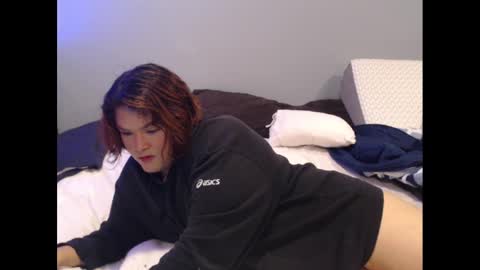 Neon online show from 9, 12, 2024