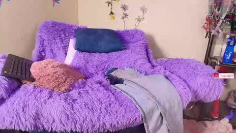          online show from 9, 2, 2025