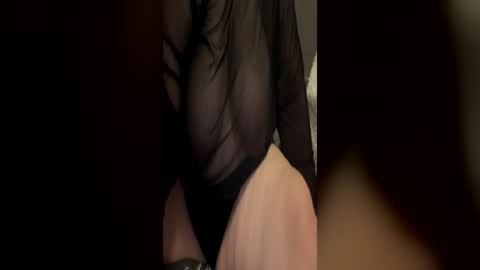 Nessa Nicole online show from 15, 6, 2026