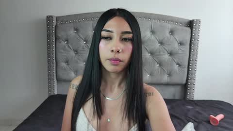 Snapshot of nesuko_kamado chatting on 6, 1, 2025 nesuko_kamado online show from 6, 1, 2025
