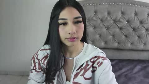 Snapshot of nesuko_kamado chatting on 19, 10, 2025 nesuko_kamado online show from 19, 10, 2025