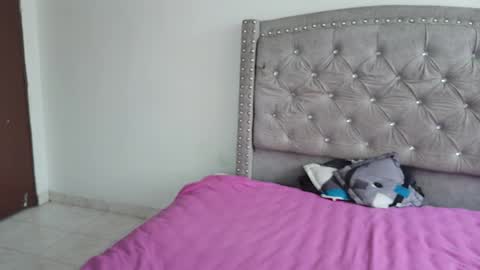 nesuko_kamado online show from 2, 12, 2025