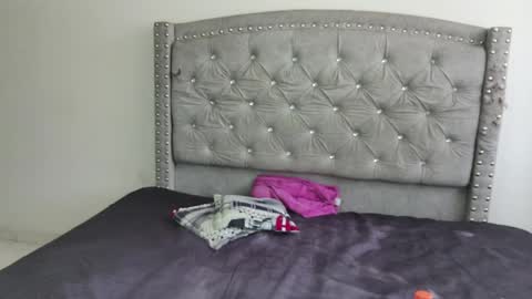 nesuko_kamado online show from 19, 12, 2025