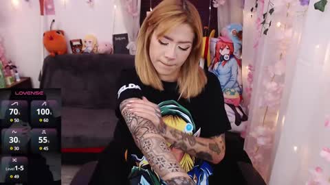 Snapshot of newjadedelux chatting on 4, 12, 2024 New Account Jade Delux online show from 4, 12, 2024