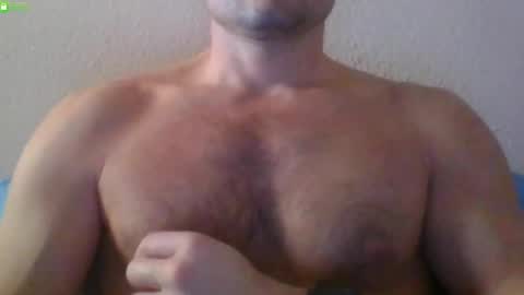 Snapshot of newtyguy90 chatting on 14, 2, 2026 newtyguy90 online show from 14, 2, 2026