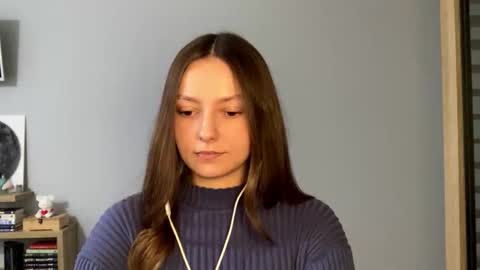 Snapshot of next_fantasy_bb chatting on 26, 10, 2025 Agne online show from 26, 10, 2025
